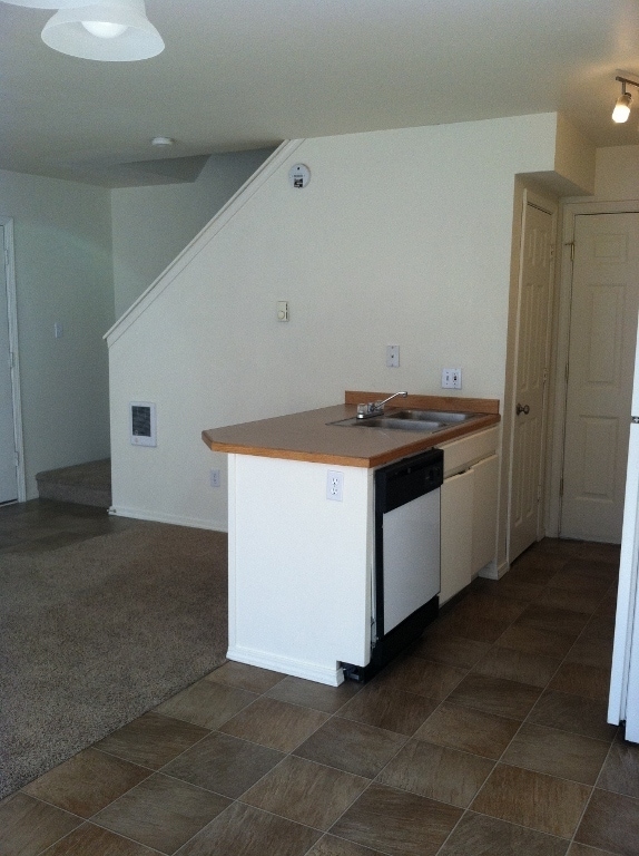 Photo - s805 Unit 1