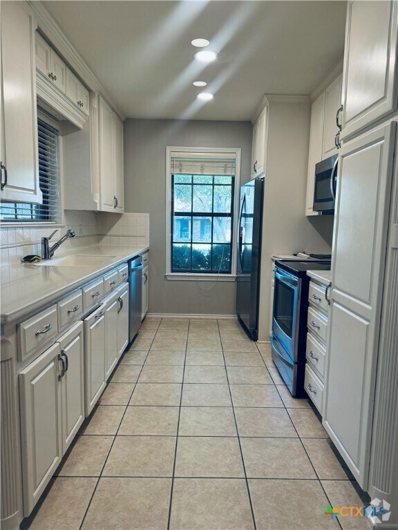 Building Photo - 4513 Stagecoach Trail Rental