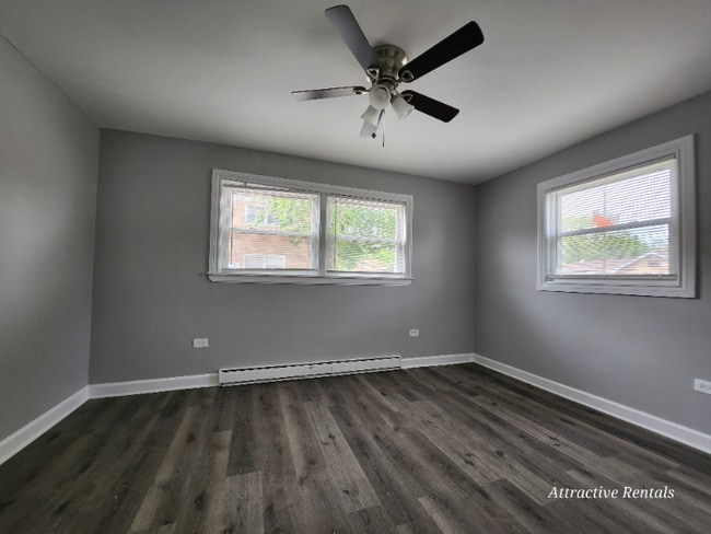 Photo - 2109 W 119th St