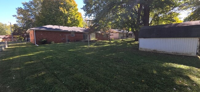 Photo - Kickapoo schools, 3 BR 2 BA fenced yard, $...