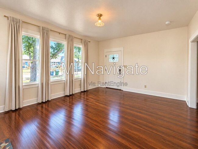 1118 McKinley Ave