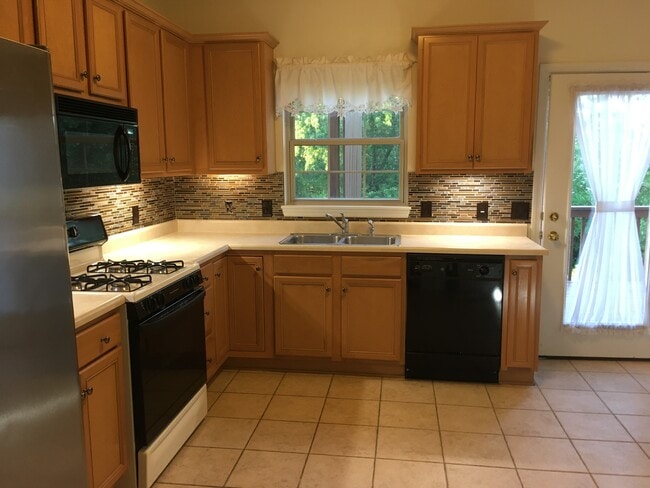 Photo - 2426 Rochester Rd