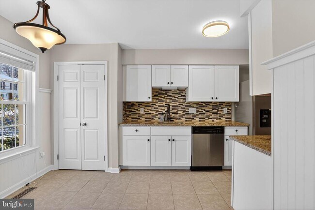 Photo - 5816 Apple Wood Ln