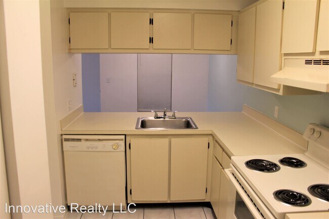 Photo - 1 br, 1 bath House - 6118 Curry Ford Rd. #227