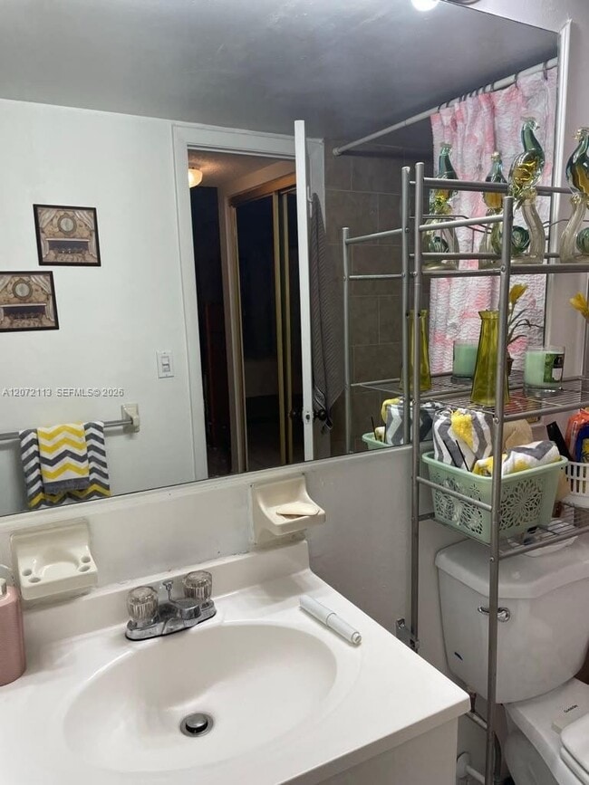Photo - 250 181 Dr Unit 111