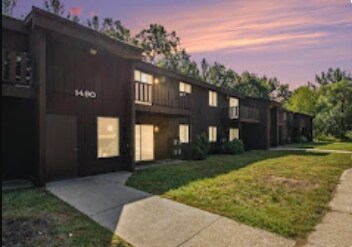 Woodcreek Apartments - Woodcreek Apartments