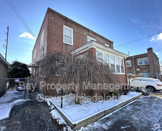 Building Photo - 5817 Keystone St Unit B Rental