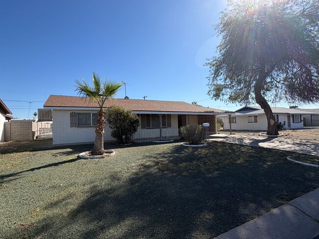 Photo - 2 Bed 2 Bath Youngtown Home