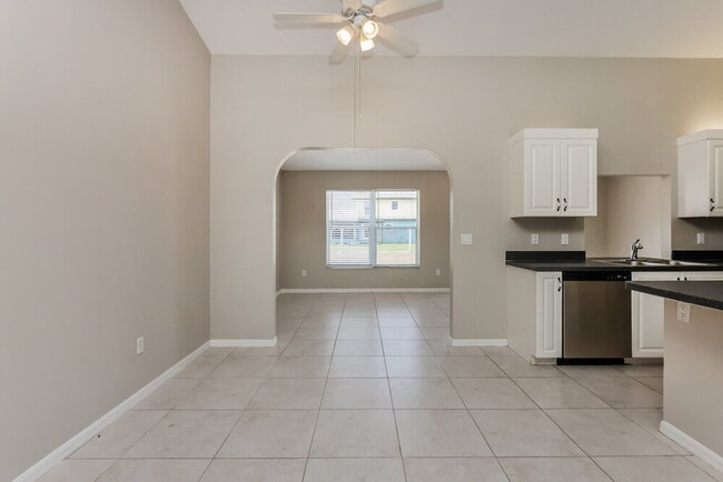 Photo - 2210 SE 15th St
