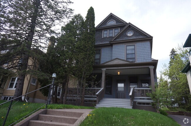 Building Photo - 1607 E Superior St Unit #2 Rental