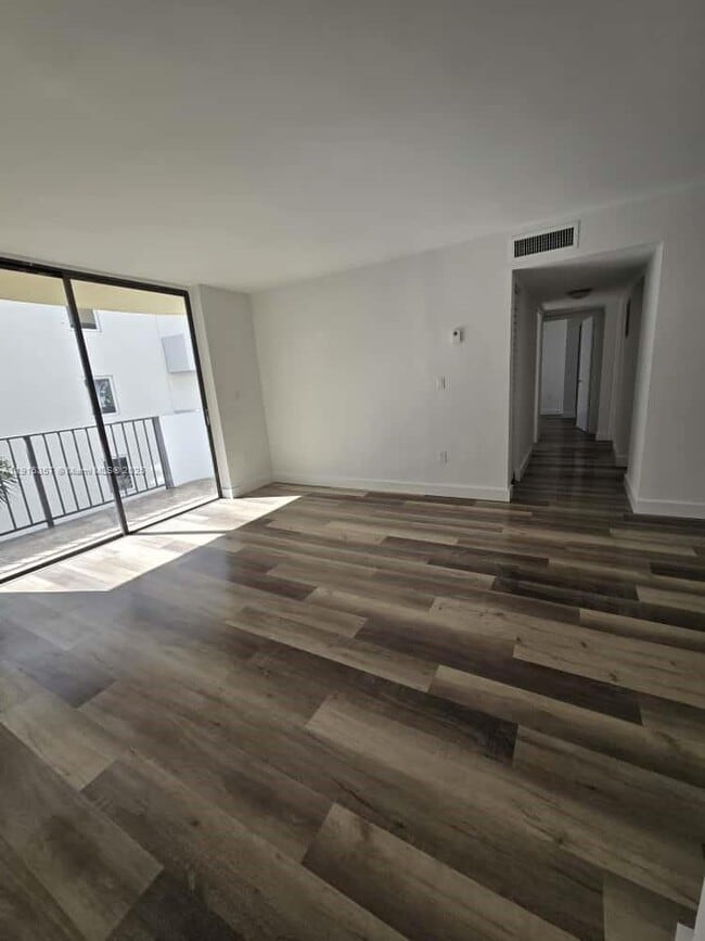 Photo - 1673 Bay Rd Unit 301