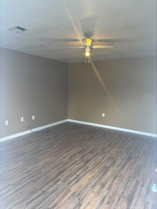 Photo - 16678 S Amite Dr