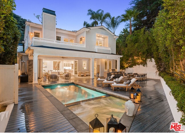 Photo - 1836 Laurel Canyon Blvd