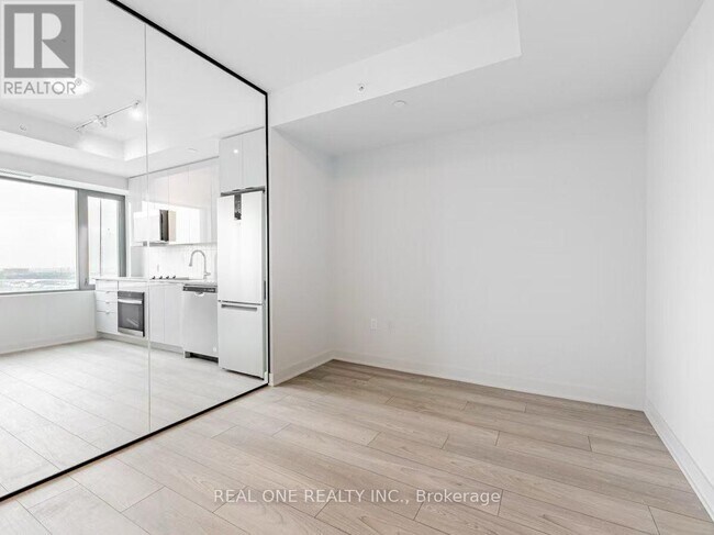 Photo - 2920 Hwy 7 Unité 2807