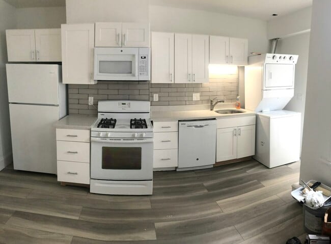 Photo - 254 Windsor St Apartment Unit 3R