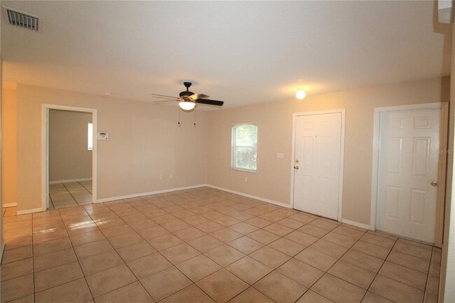 Photo - 2311 18th Ave E