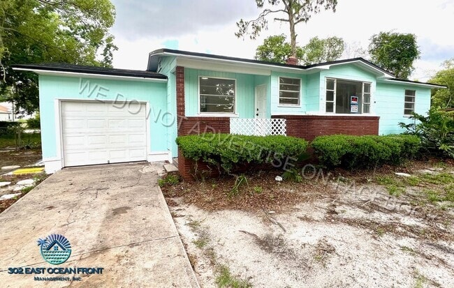 Building Photo - Gorgeous 3 bedroom / 1 bathroom home ready...