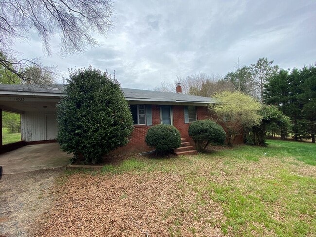 Building Photo - 14533 Idlewild Rd