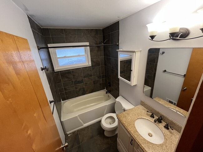 Photo - 19963 Indian