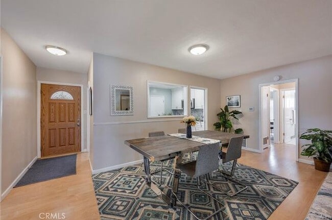 Photo - 1519 Victoria Dr