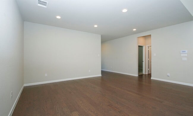 Photo - 14120 Sand Ridge Ct