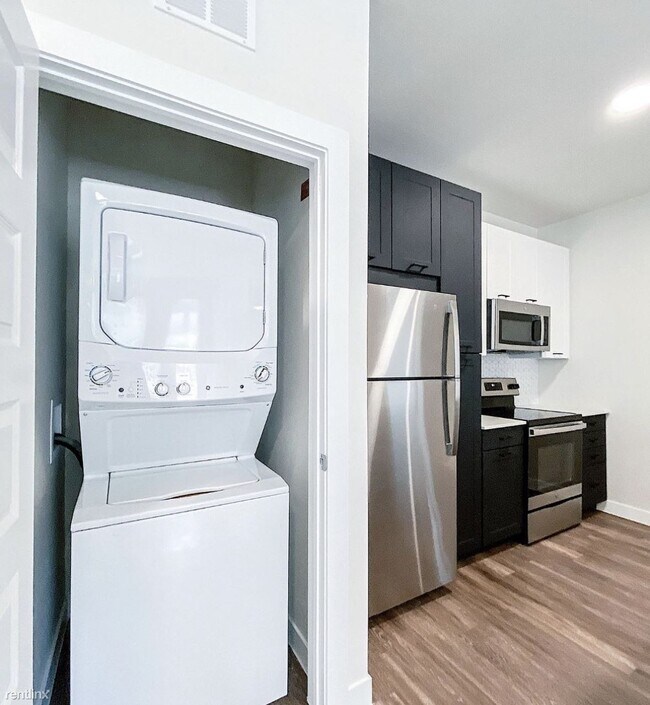 Photo - 2 br, 2 bath Condo - 1006 S Crowley Rd /2Bath