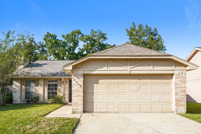 Building Photo - 10018 Spotted Horse Dr Rental