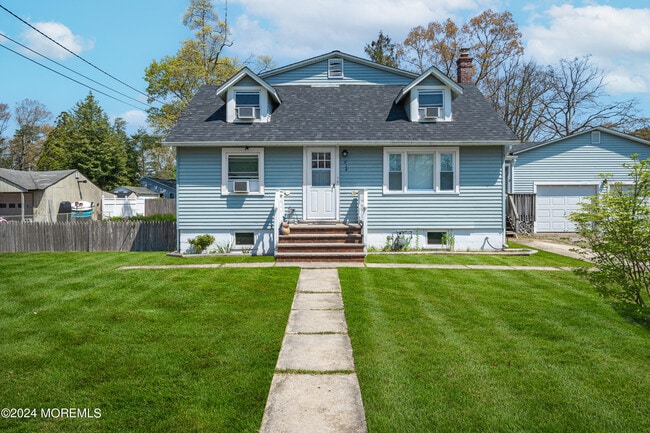 Photo - 914 Radnor Ave