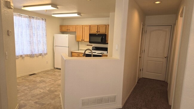 Photo - 3263 Apogee View