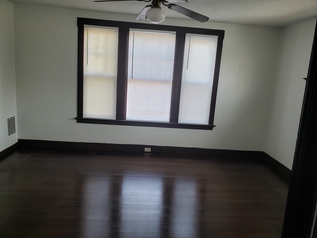 Photo - 74 4th St Unit 2nd floor