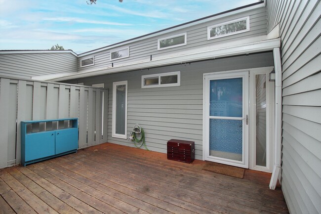 Photo - 3896 Botticelli St