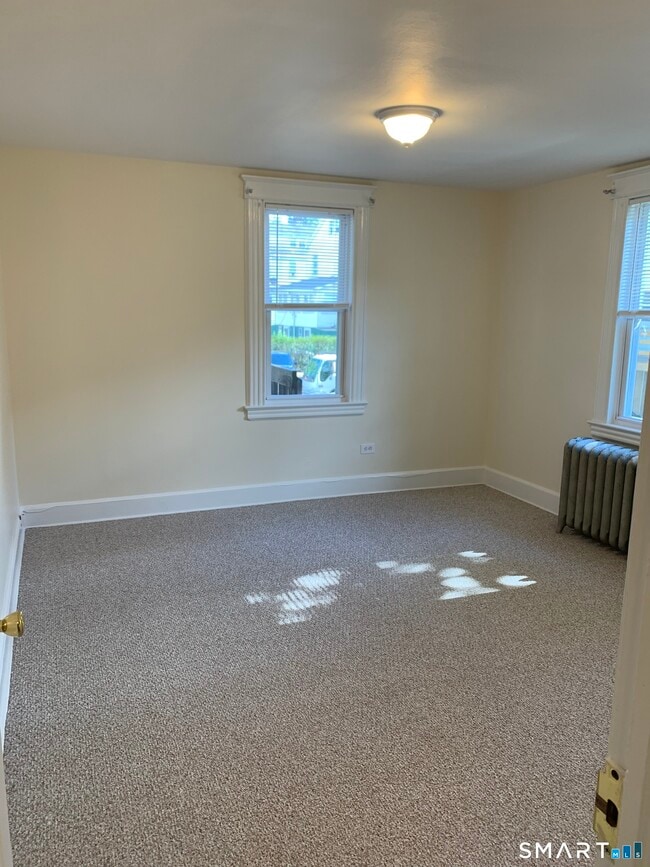 Photo - 24 Northill St
