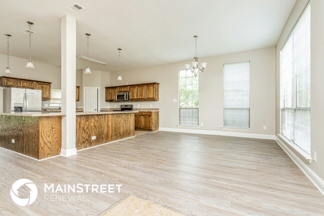 Photo - 431 Parker Dr