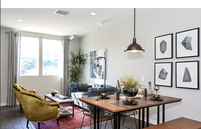 Photo - 3921 Eagle Rock Blvd