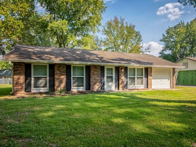 Building Photo - Nice Ranch Style Home