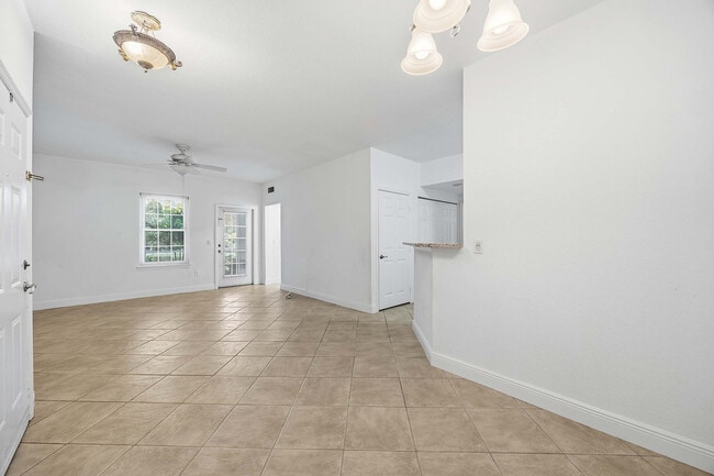 Photo - 23580 Walden Center Dr