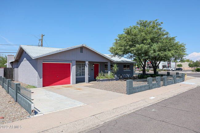 Photo - 4038 N 81st St Casa