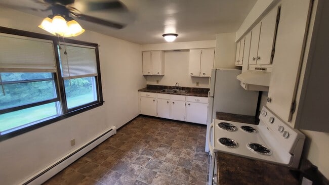 Photo - 60 Meadowbrook Cir Unit 3