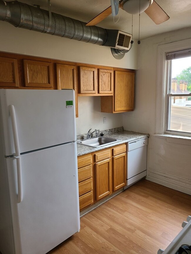 Photo - 411 McKee Pl Unit #3