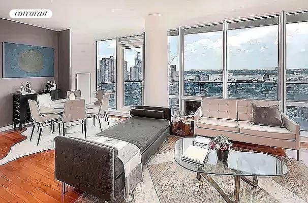 Photo - 306 W 48th St Apartment