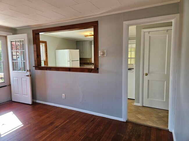 Photo - 16 McKenzie Dr