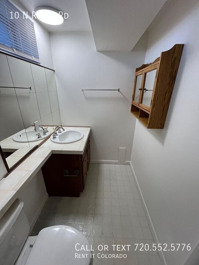 Photo - 10 N Ridge Rd