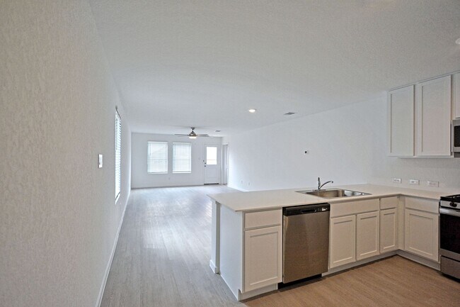 Photo - 1537 Hummock Steep