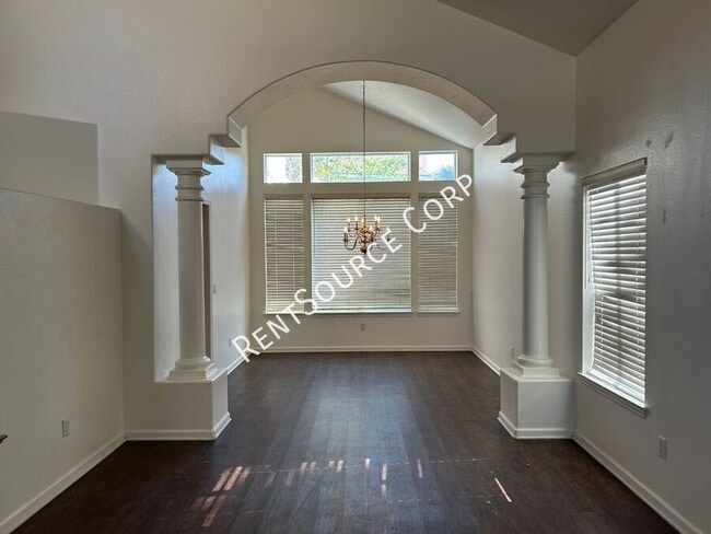 Photo - 3210 Lantana Ct