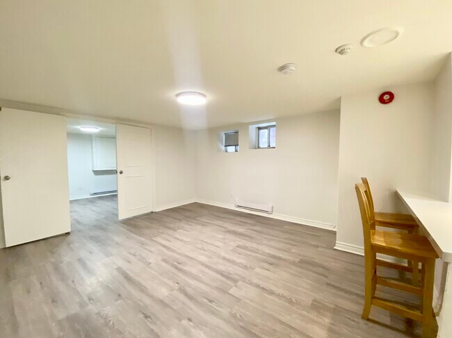 Photo - 589 Annette St Unit BSMT