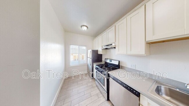 Building Photo - 2697 Havenscourt Blvd