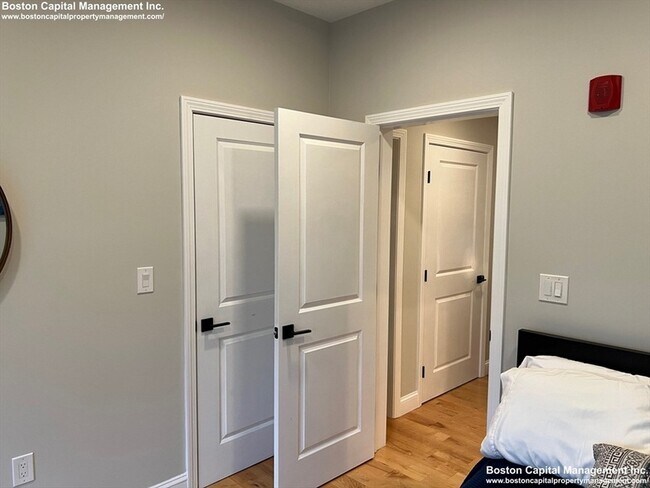 Photo - 14 Williams St Unit 4