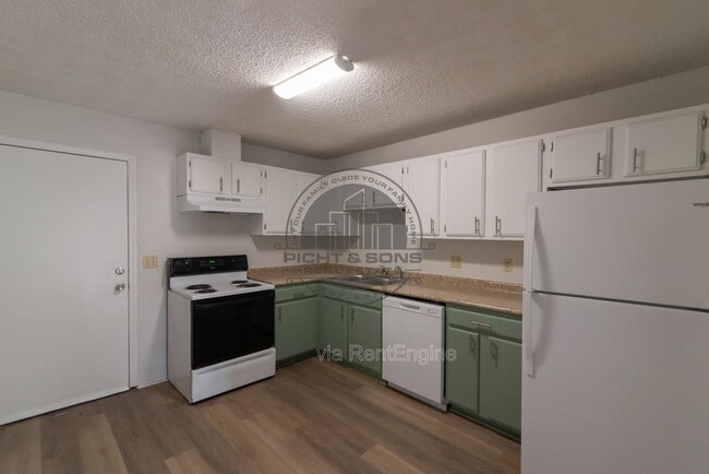 Photo - 3216 Jim Lee Rd
