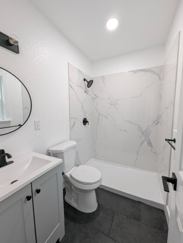 Photo - 2480 Baldwin Ave