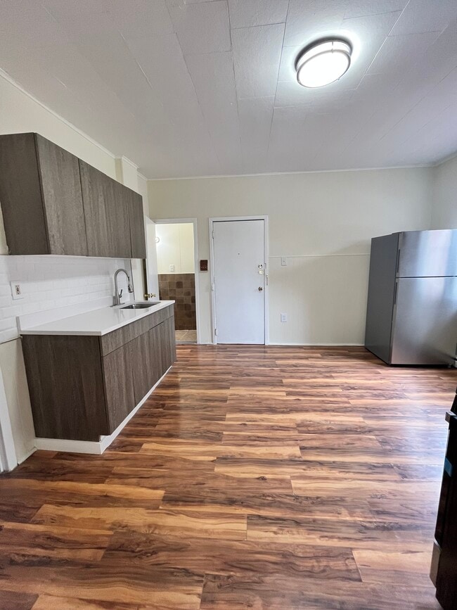 Photo - 324 Avenue E Unit 3R